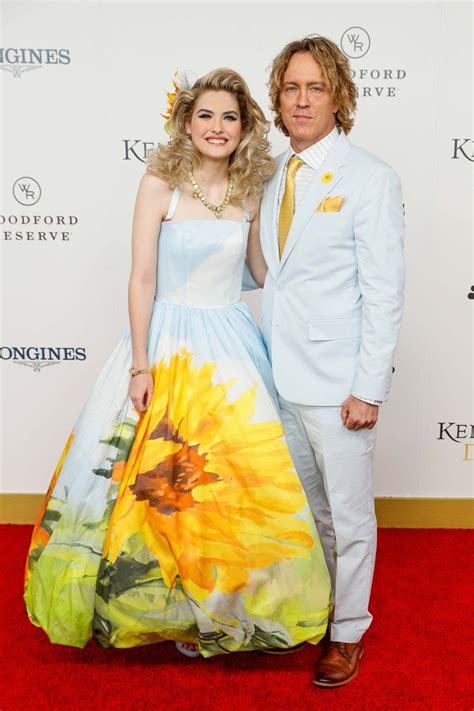 Anna Nicole Smiths Daughter Dannielynn Attends Kentucky Derby Us Weekly