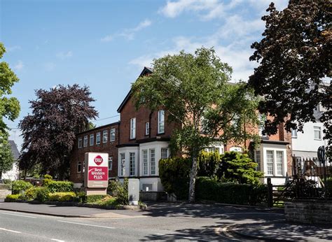 Best Western Pinewood Hotel | Hotel near Manchester Airport | 4-star hotel in Cheshire