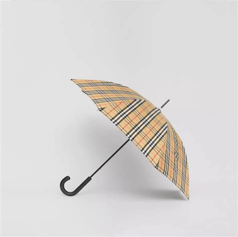 The Best Umbrellas For Your Aesthetic Rain Mood The Mood Guide