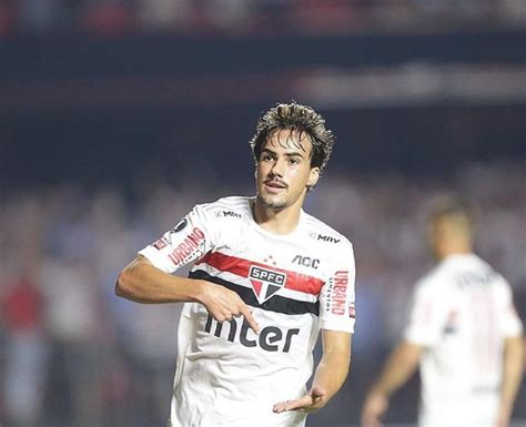 Al M De Ajax Real Madrid Tamb M Tem Interesse Em Igor Gomes