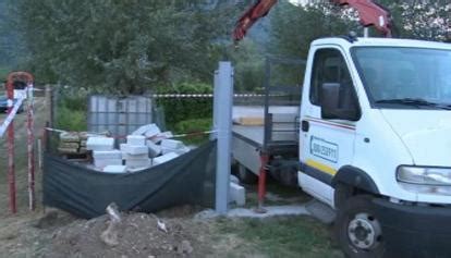 L Aquila Autotrasportatore Muore Schiacciato Da Blocchi Di Cemento