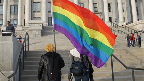 Supreme Court Keeps Utah Same Sex Marriages On Ice