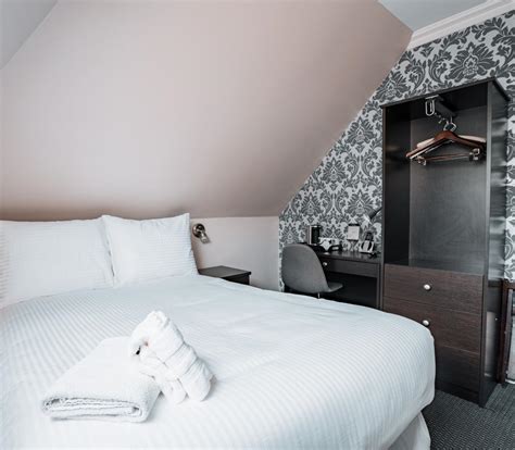 Rooms – Hotel de Paris