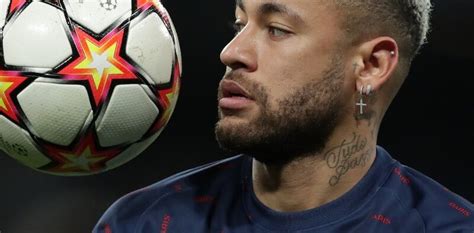 Pol Cia Do Df Vai Intimar Neymar A Depor Em Opera O Que Investiga