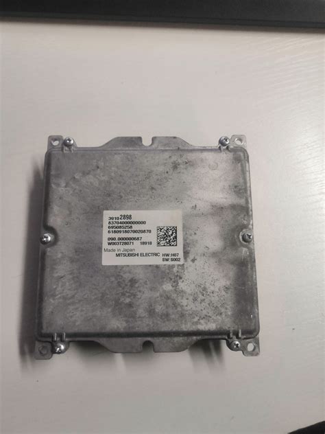 Opel Insignia B OE 39102898 moduł przetwornica 39102898 za 250 zł z