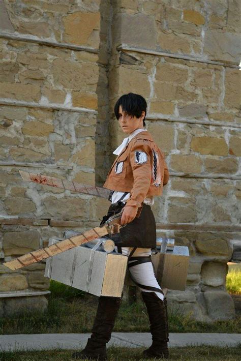 Captain Levi Ackerman | Cosplay Amino