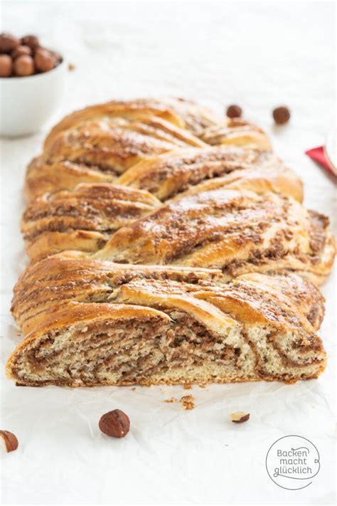 Köstlicher Hefezopf mit Nussfüllung Backen macht glücklich