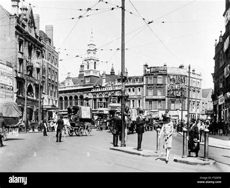 Broadway Hammersmith London Early 1900s Stock Photo Alamy