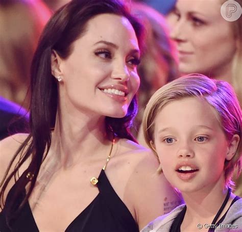 Filha De Angelina Jolie E Brad Pitt Shiloh Faz Tratamento Para Mudan A