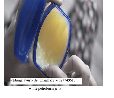 Semi Solid White Petroleum Jelly Grade Standard IP Packaging Size