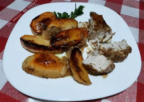 Poulet rôti au four à l ail et aux pommes de terre de Un amour de