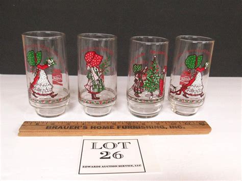 4 Coca Cola Limited Edition Holly Hobbie Glass Tumblers Christmas