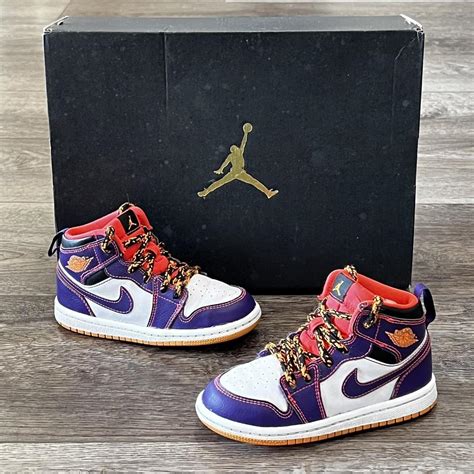 Air Jordan 1 Retro High ‘Purple Crimson’ Phoenix... - Depop