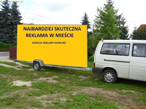 Przyczepa reklamowa mobilna reklama Wynajem Samochodów Reklamowych