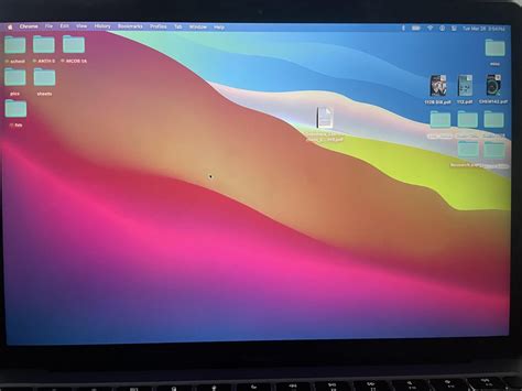 Macbook Air M1 display colors are super bright/messed up, please help ...