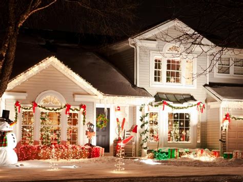 Magical Outdoor Christmas Lighting Ideas That Will Take Your Breath Away