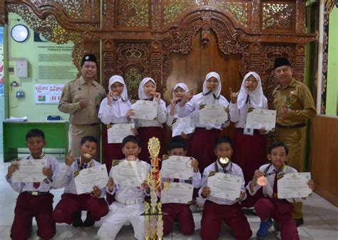 Sd Muhammadiyah Sapen Juara Umum Kejuaraan Pencak Silat Se Jawa Dan Bali