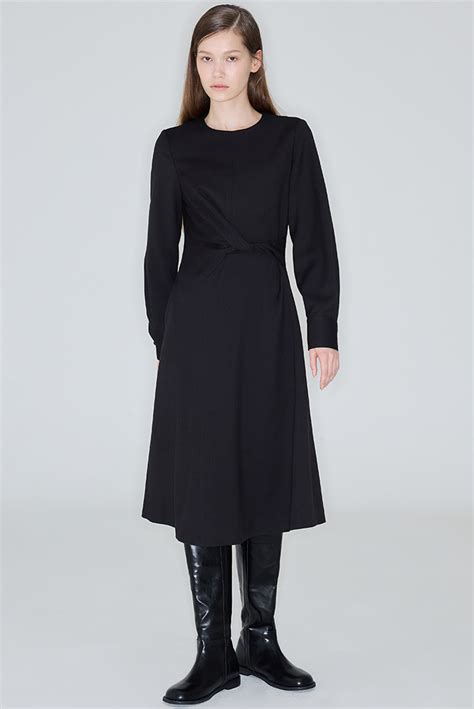 HAE BY HAEKIM KNOTTED WAIST DRESS BLACK