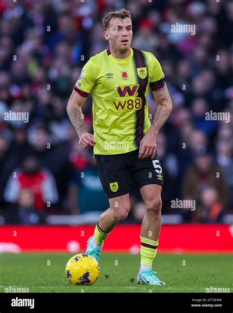 Burnleys Jordan Beyer In Action During The Premier League Match At The