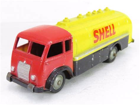 CIJ 3 21 Renault citerne SHELL ルノー タンカー プラホイール 1 80 funky afro Museum