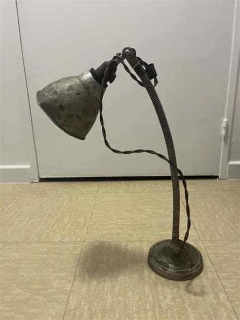 ANCIENNE LAMPE D ATELIER Industriel EUR 15 00 PicClick FR