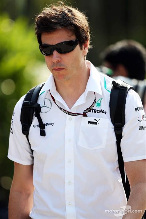 Toto Wolff Wallpapers Top Free Toto Wolff Backgrounds Wallpaperaccess