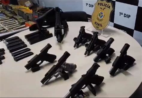 Operação Paiol da Polícia prende homem conhecido como Senhor das Armas