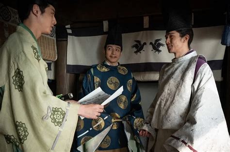 大河ドラマ「鎌倉殿の13人」第43話。後鳥羽上皇からの返事に源実朝（柿澤勇人・右）は（c）nhk ― スポニチ Sponichi Annex 芸能