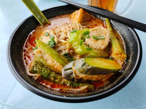 Sarawak Laksa Yong Tau Foo From Joy Food Court In Sibu R Malaysianfood