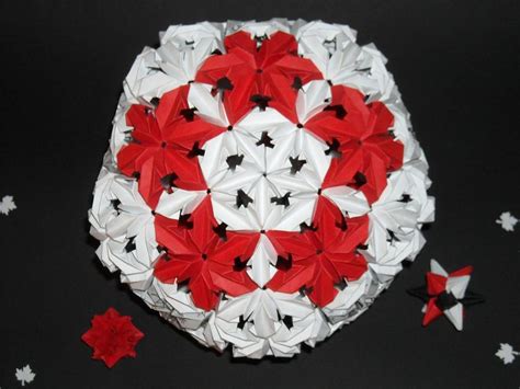 Kusudama Chrysanthemum By Leroy Origami Tutorial Origami Chrysanthemum