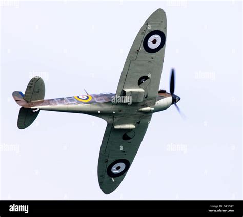 Underside Of A Supermarine Spitfire From Ww2 Flying Overhead Stock