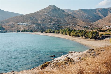 beaches-in-serifos - Urban Wanders