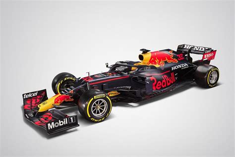 Red Bull Racing Presenteert Nieuwe F1 Auto Van Verstappen En Perez