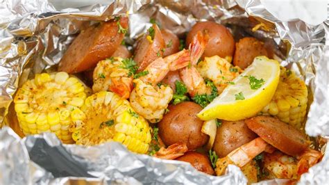 Shrimp Boil Foil Packs With Old Bay Seasoning Easy Seafood Boil