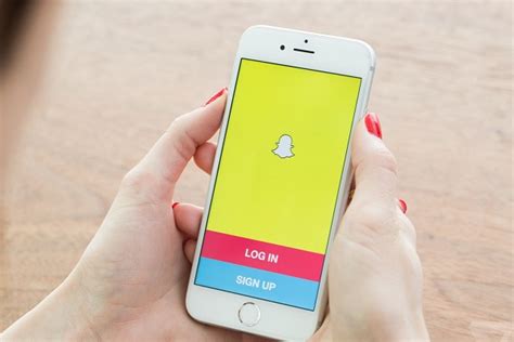 How To View Snapchat Messages Without Them Knowing