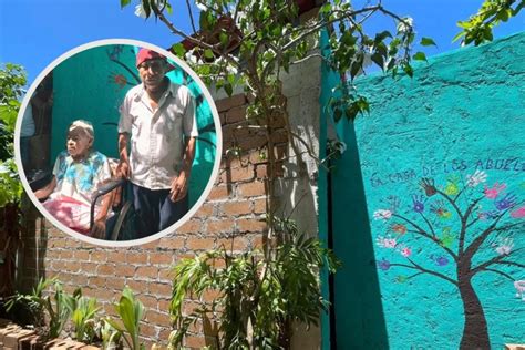 Abuelitos de Cozumel en situación vulnerable estrenan casa hecha de