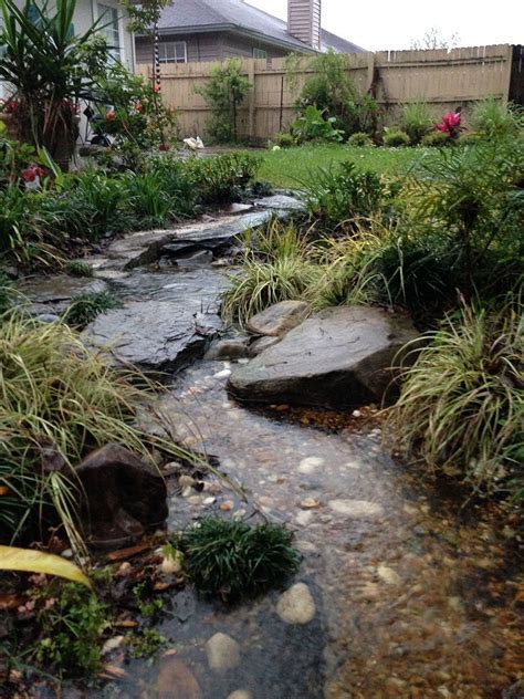 Sublime 75 Beautiful Rain Garden You Should Have In Your Home Front Yard