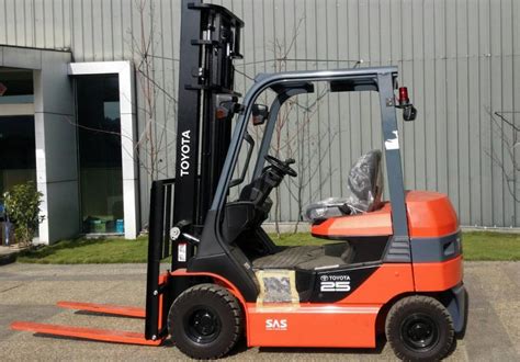 Toyota Ton Diesel Forklift Specification And Features 60 Off