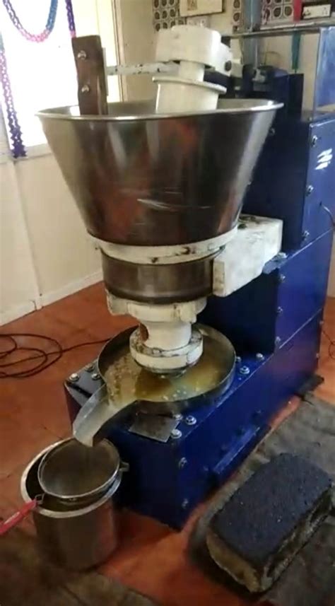 Rotary Oil Mills Machinery Capacity Kgs Per Hour At Rs In