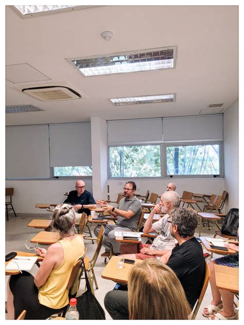 Primera reunión de directores as y coordinadores de carreras de grado y