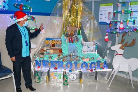 Hospital Carrión de Huancayo inyectó magia y espíritu navideño a