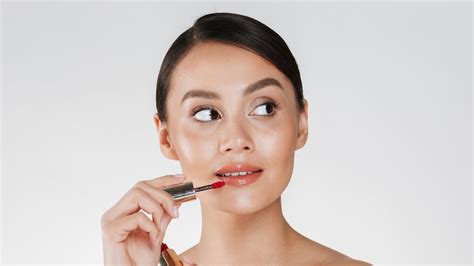 Batom Nude Perfeito Cores Que Valorizam Qualquer Tom De Pele