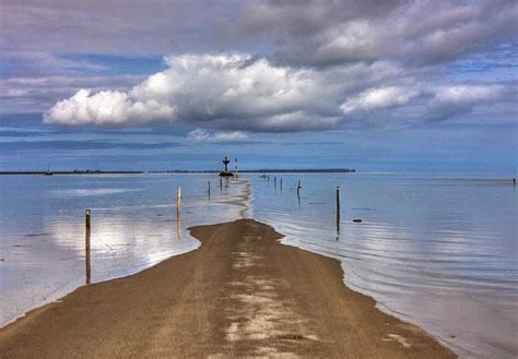 Vend E Le Passage Du Gois Une Tonnante Route Praticable Seulement