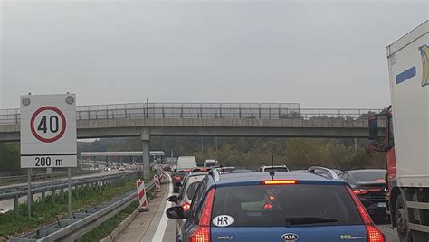 Gužve na auto putu zbog zatvorenog sistema naplate putarine FOTO