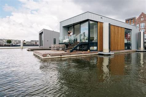 These Houses Have The Ultimate Water View Published 2018 Floating