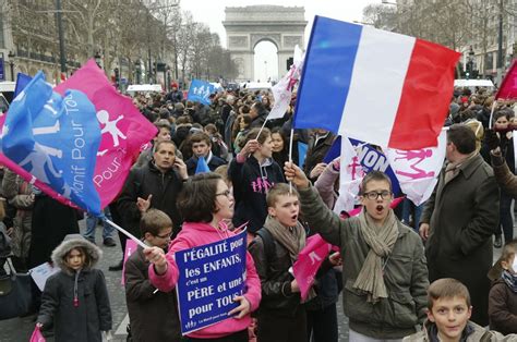 Société Après Le Rassemblement De Dimanche Où Va La Manif Pour Tous