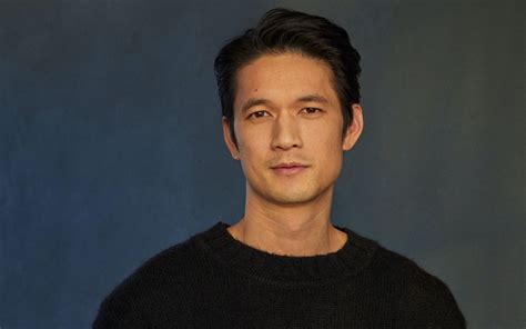 Videos Al Actor Harry Shum Jr Se Le Sali Lo Tico En Greys Anatomy