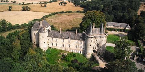 Château de Montmuran Domaine du Lesnen Petit Bois