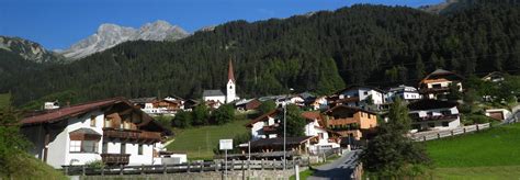 Landschaften Zwischen Arlberg Chur Und St Moritz Linsenfutter