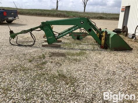 John Deere 148 Tractor Mounted Loader W Bucket And Bale Spear Bigiron Auctions